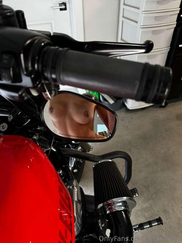 Made some naughty content with my bike today…😈