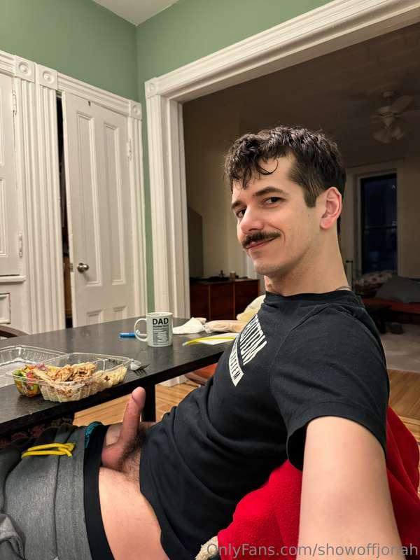 Brought my hard dad cock to the college guy sex party tonigh..