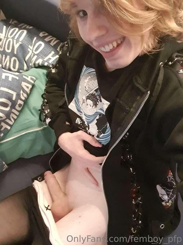 femboy_pfp image #11