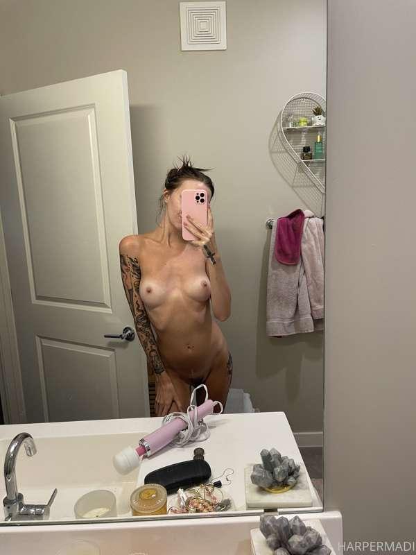 harpermadi_ image #1