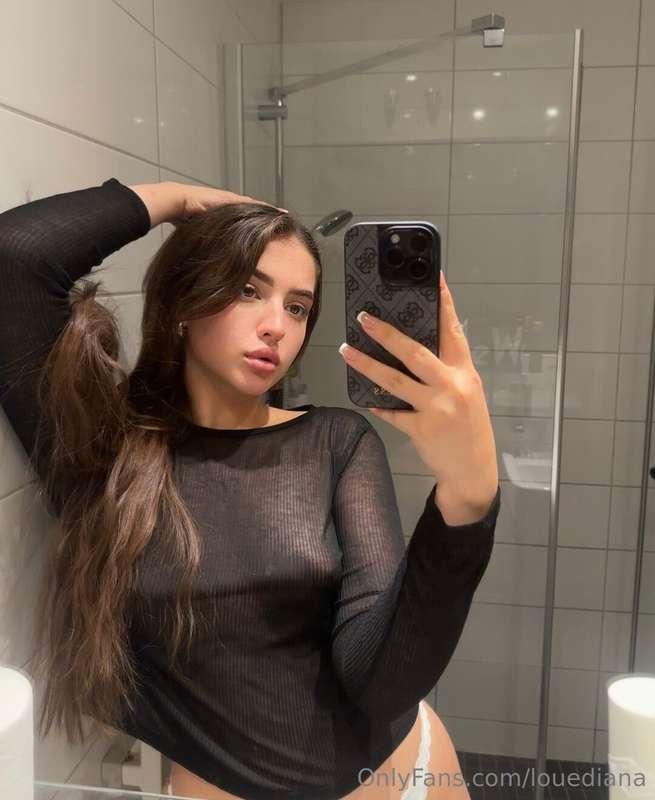 i’m your night kitty cat 🐈‍⬛ 🌑🖤