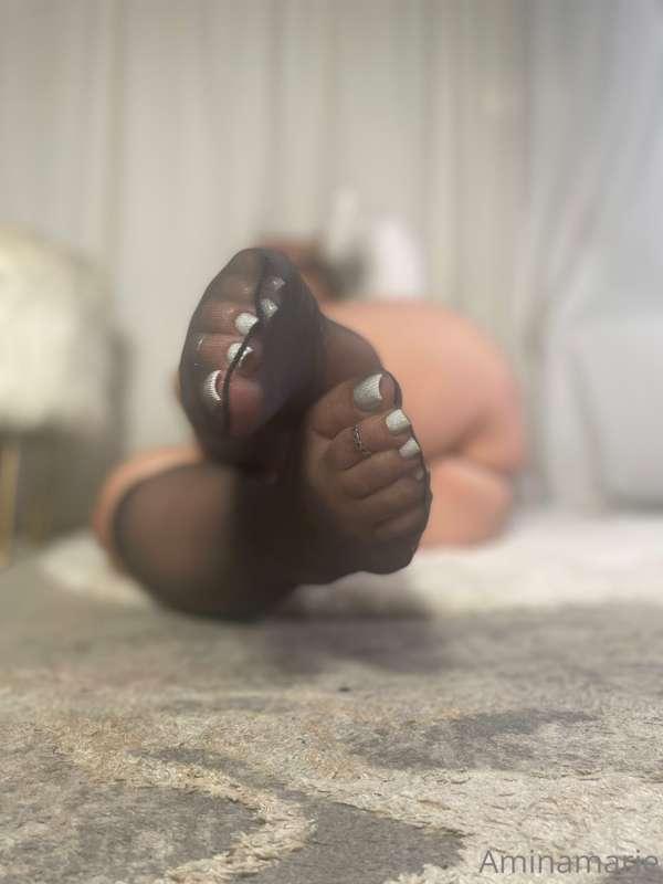 I think I caught a snag… want to help me take it off?
