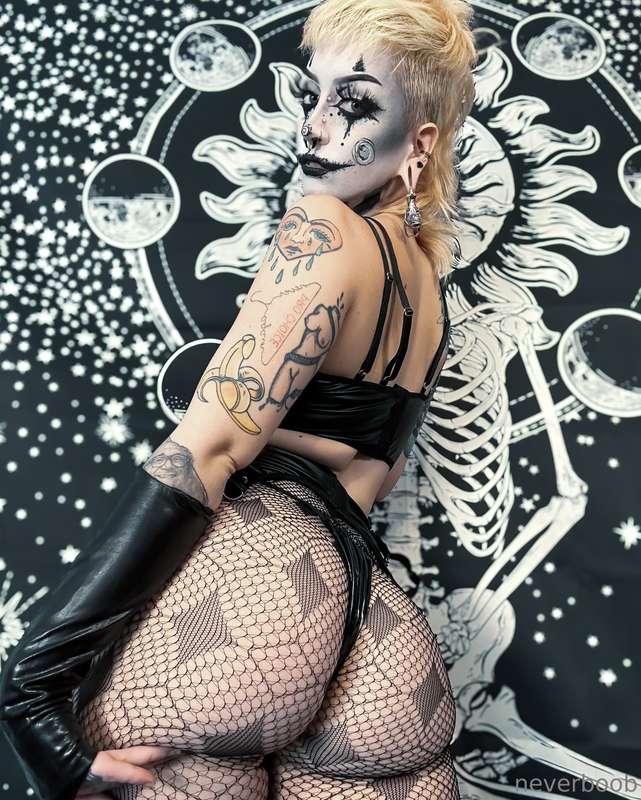 neverboob main image