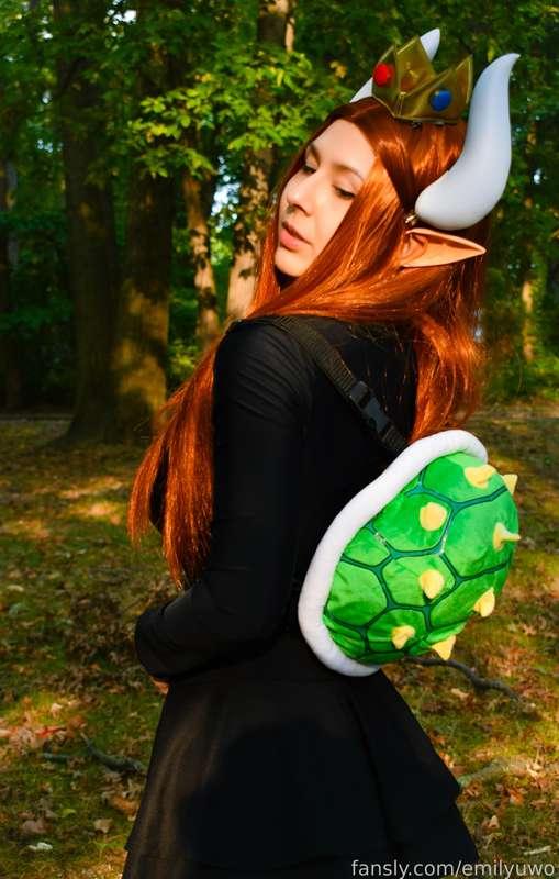 emilyuwo image #3