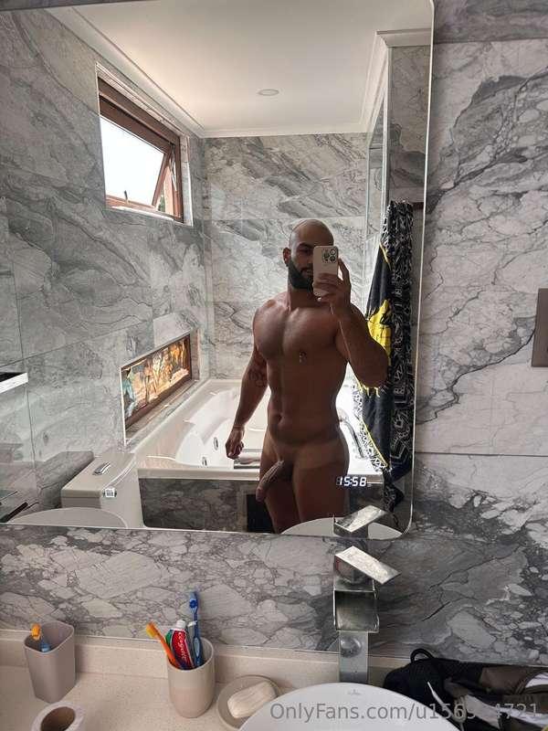 Vine de visita y aproveche este espejo 😈😈😈