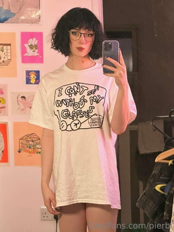 shameless post but… its my bday :) any tips or anything rly ..