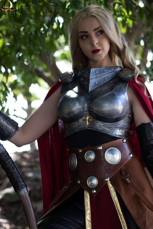 First Jane Foster Cosplay preview!