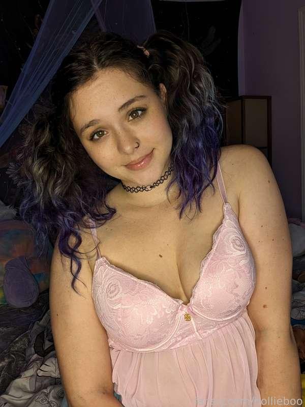 hollieboo image #0