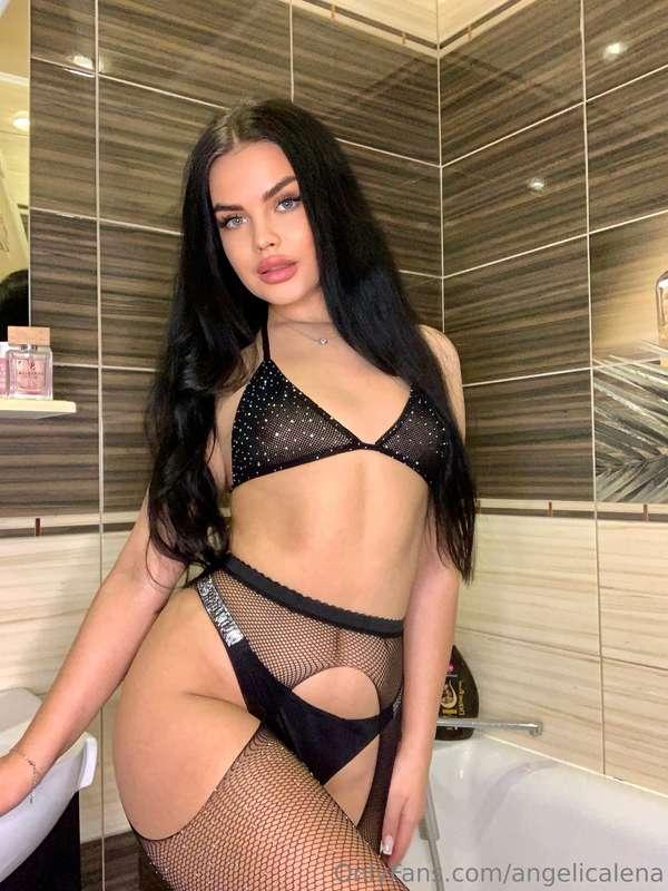 **Nothing is more sexy than confidence** 😉