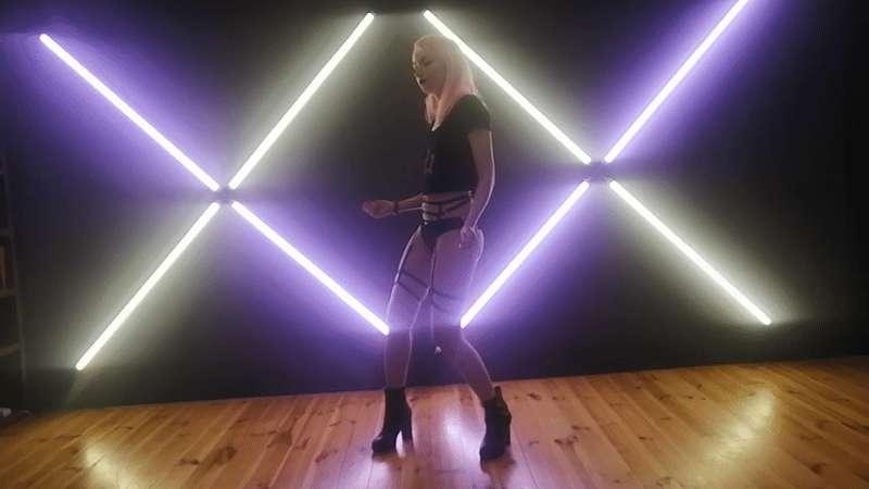 Haze dance GIFs ;]