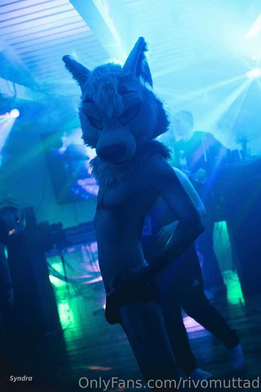 Can often find me on the dance floor 3/3