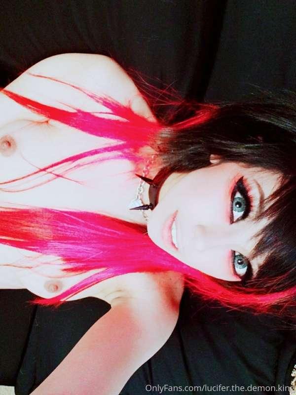 Sup cutie ;3 heard you wanted to rawr at me =]