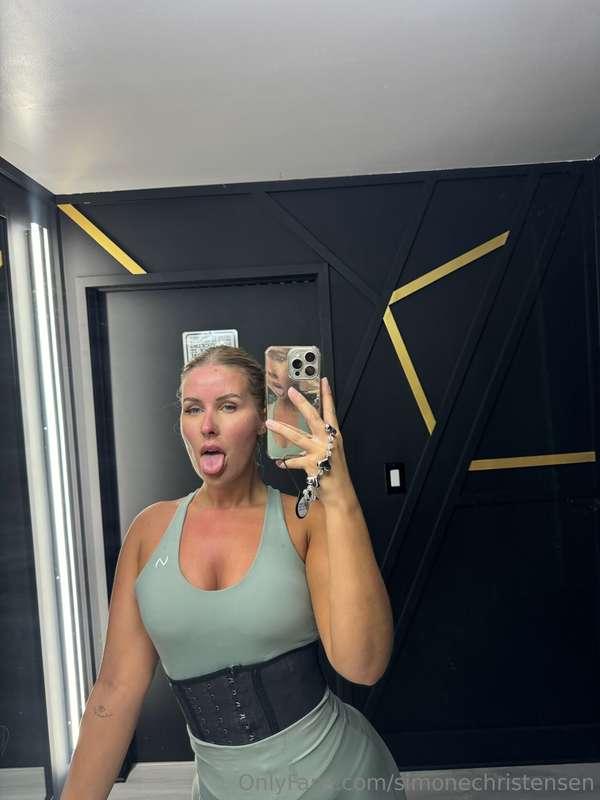 Feeling naughty today..👅