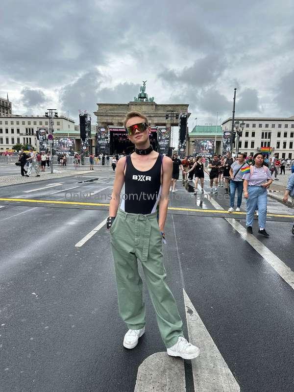 I was really embarrassed to be in this outfit at Berlin Prid..