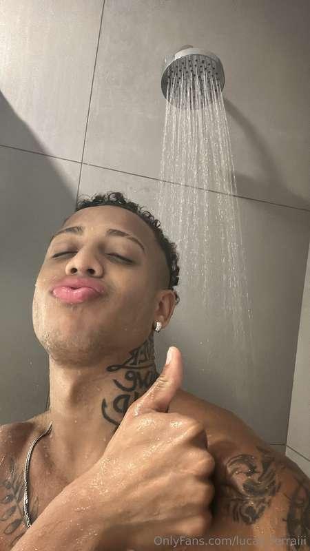 lucas_ferraiii image #0