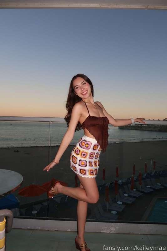kaileymae image #3