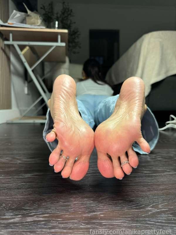 anikaprettyfeet_ image #18