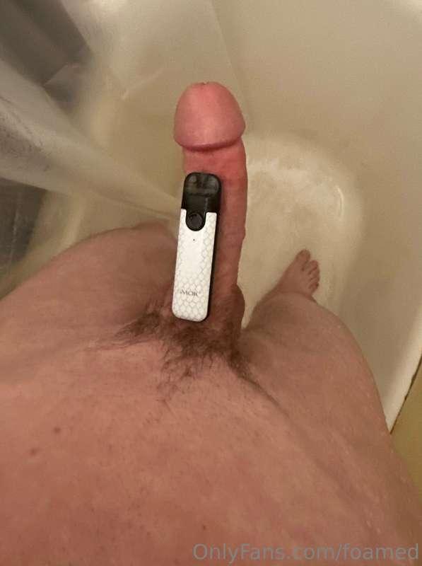 I’ll give you something to suck on😘 check your DMs!😝