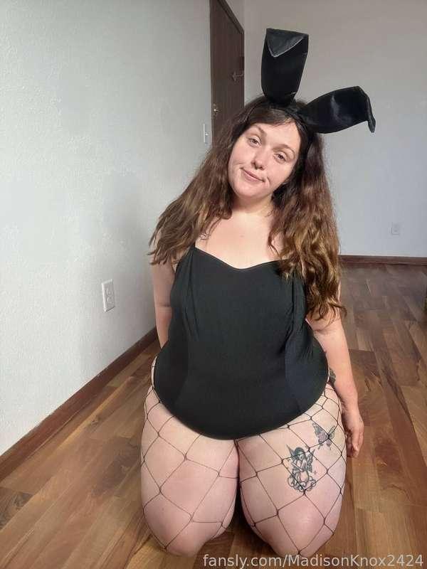 madisonknox2424 image #0