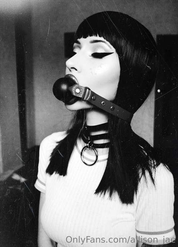 love toys😈🖤