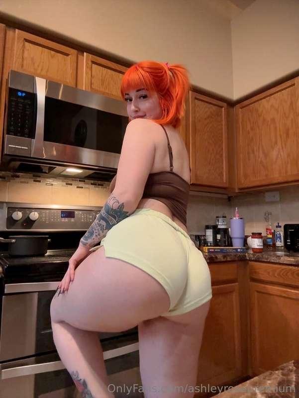 These hips were made to be gripped baby 🥰😜