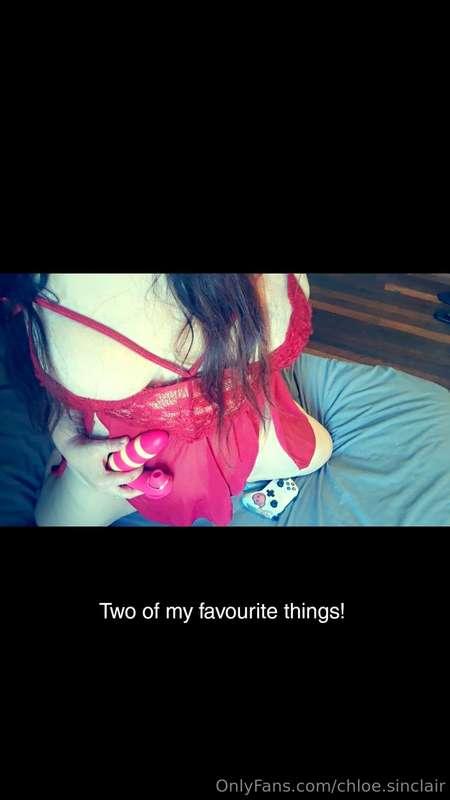 Just about to upload new vids to my other page @chloe2421