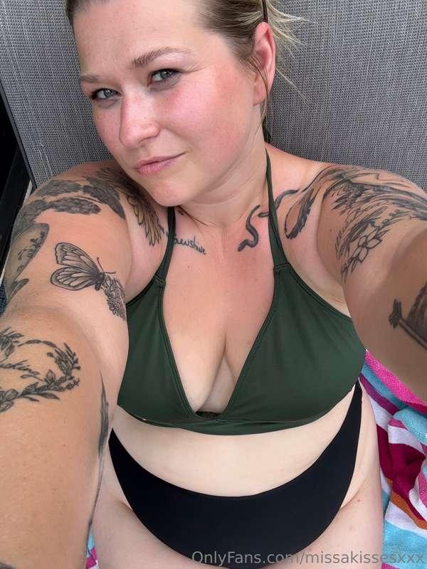 Happy afternoon! Tip this post if you miss this booty and I'..