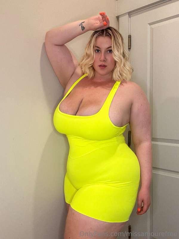 Take this off me at https://onlyfans.com/amouredelavie/c7
