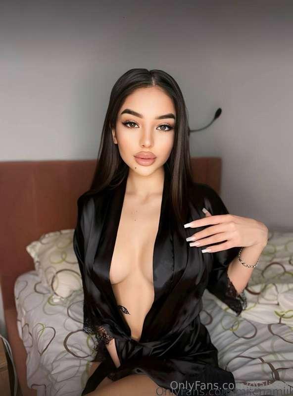 𝐅𝐑𝐄𝐄𝐄 𝐒𝐔𝐁𝐒𝐂𝐑𝐈𝐏𝐓𝐈𝐎𝐍
🟢CLICK HERE - @milenamilk🟢
This cutie is ..