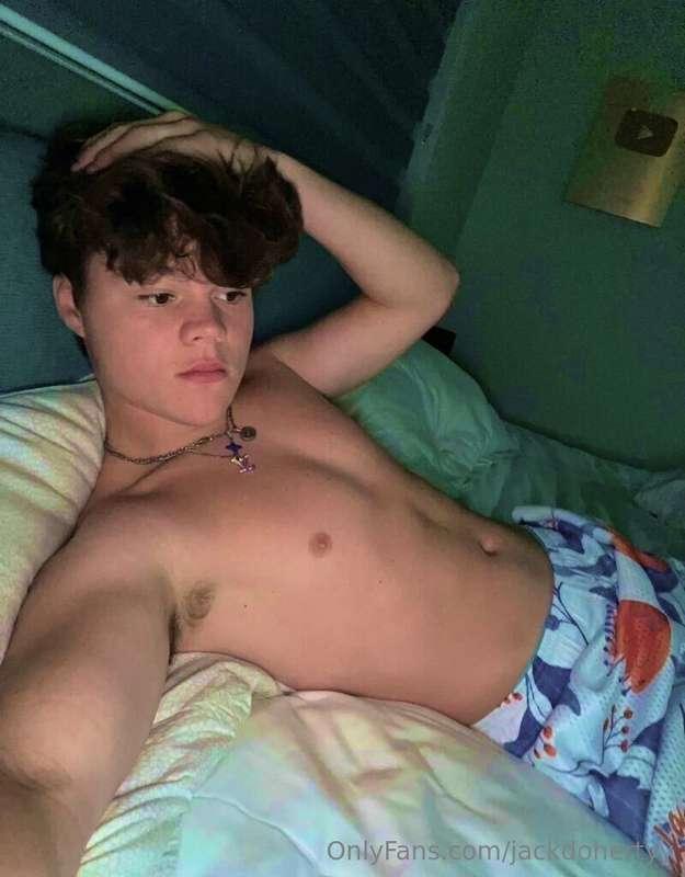 DM me if you're up .. I need a distraction