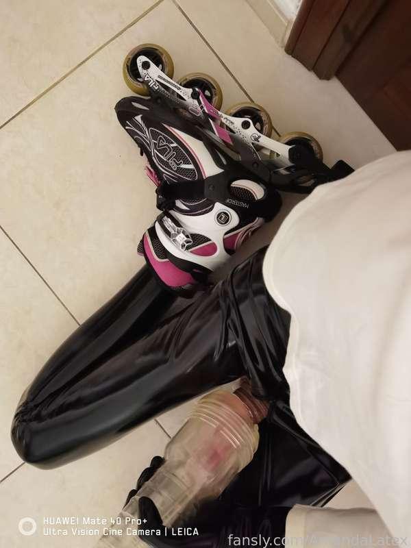 amandalatex image #2
