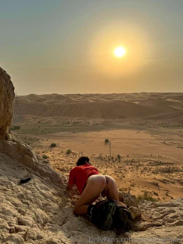 fuck me whilst the sun goes down 🥵