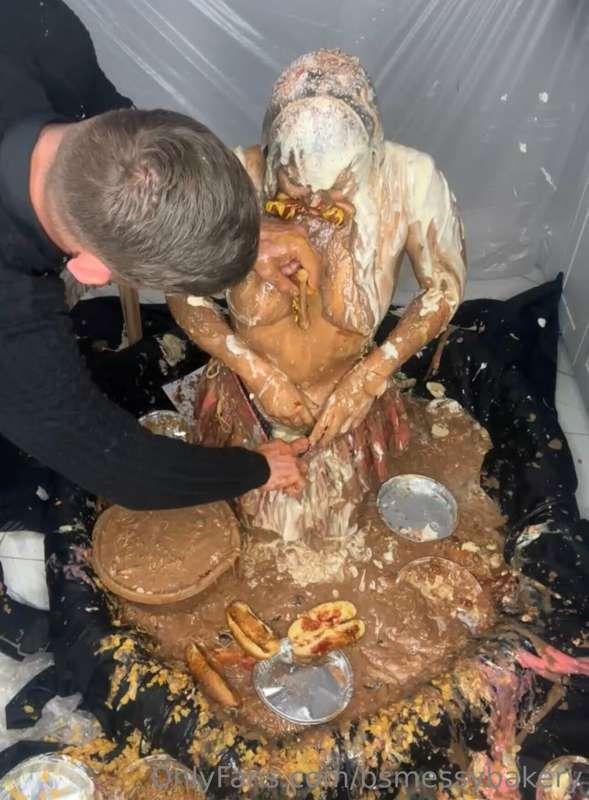 bsmessybakery image #12