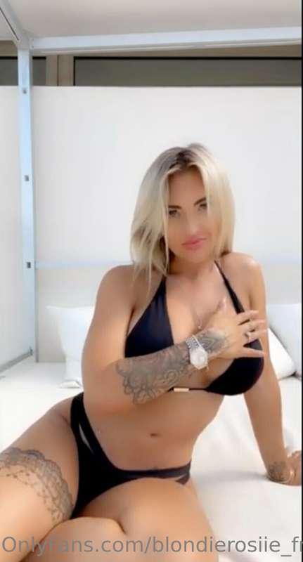 Get naked with me!
Mettez-vous à nu avec moi!
