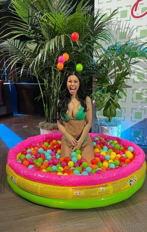 Would you join me in the ball pit? 😚😚playing with the balls ..