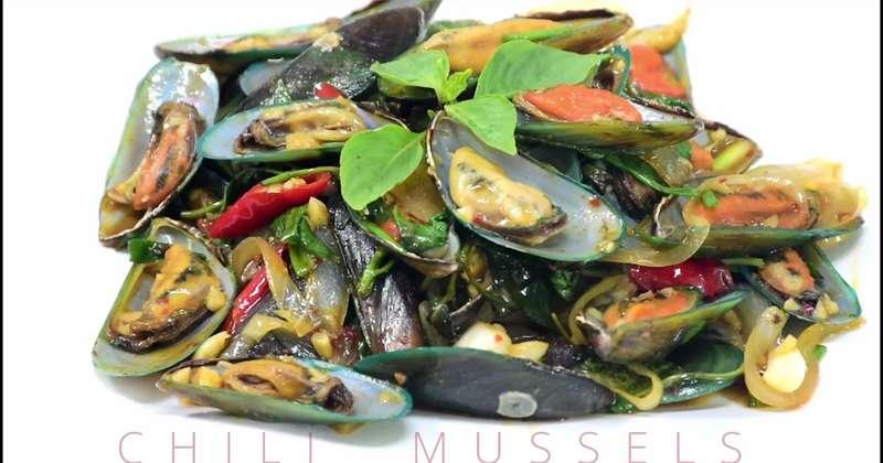 CHILI MUSSELS 