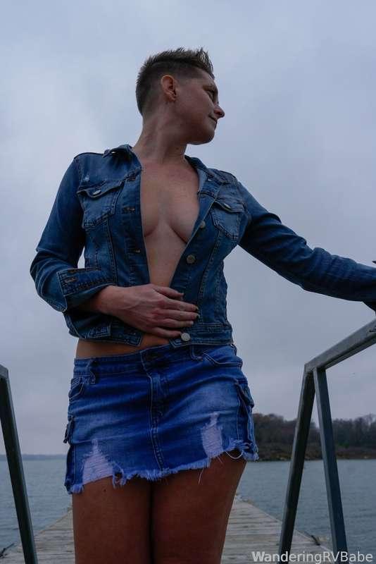wanderingrvbabe image #0