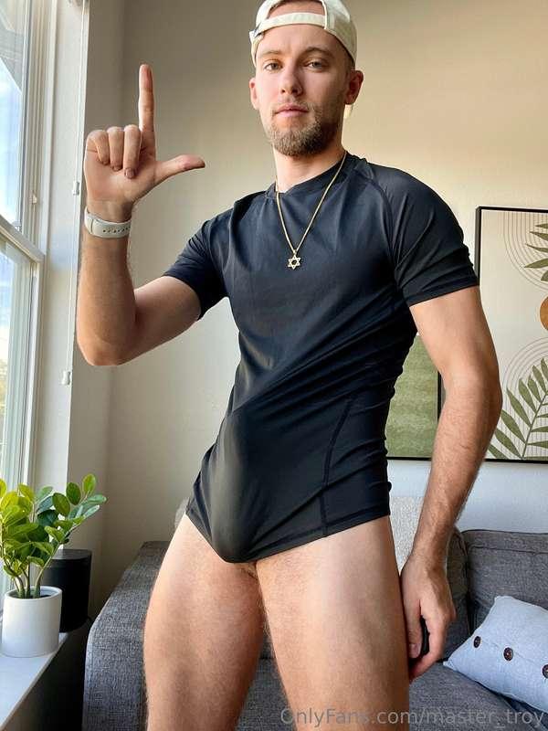 Submit your wallet to me loser, I deserve it more than you d..