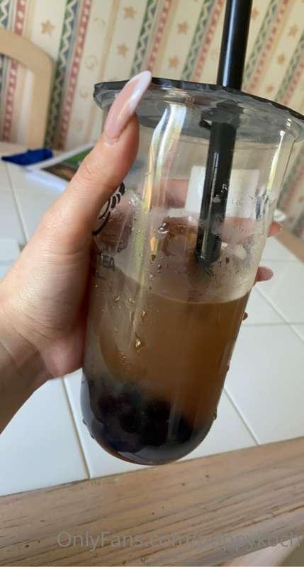 Rainy Monday boba fund 🤞 anyone who contributes will receive..