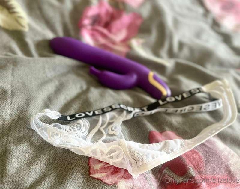 Hmm I like to play with this toy. Message me and we can play..