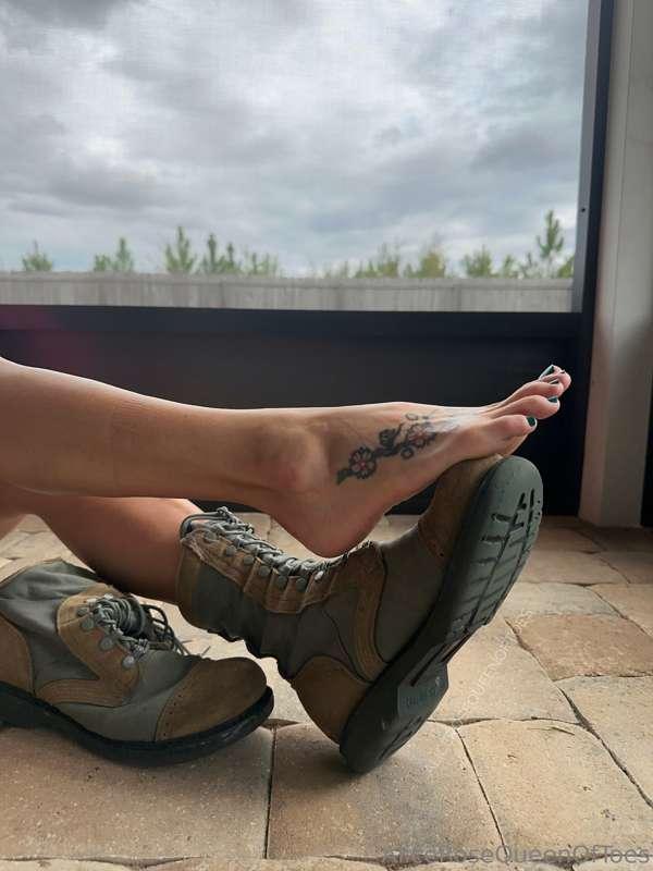 alicerosequeenoftoes image #0