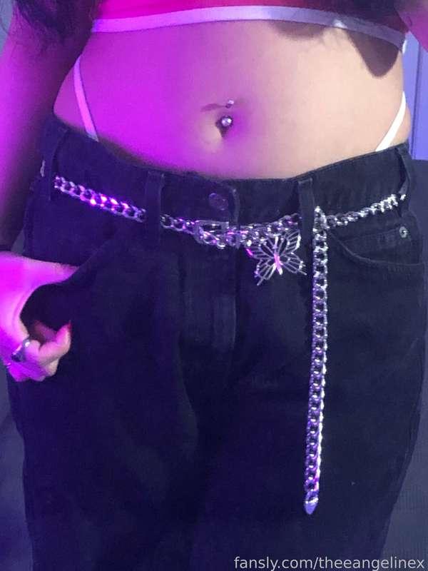 theeangelinex image #5