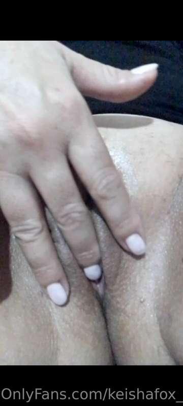 😈playing with my juicy pussy💦💦
you want the video ask me