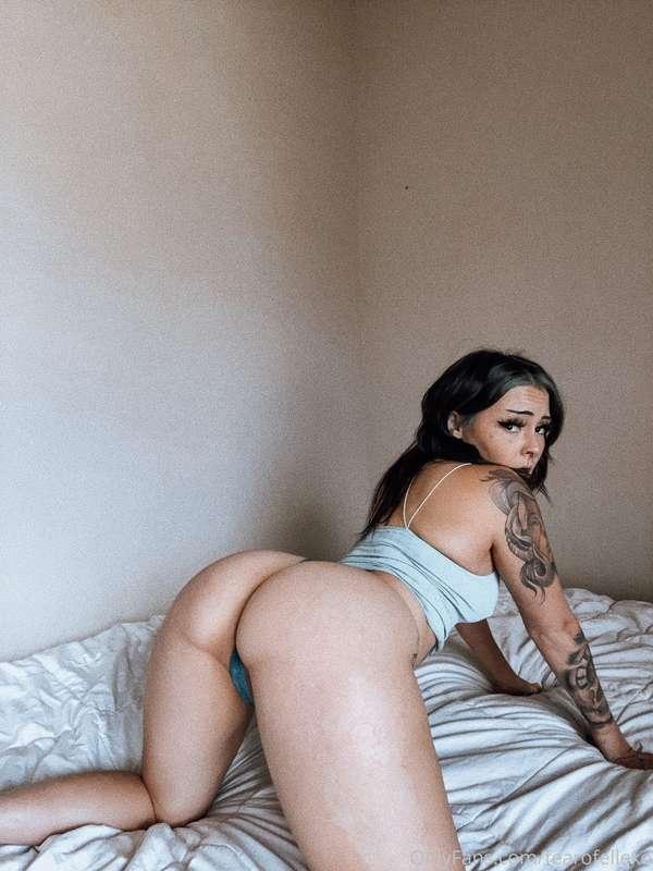 Good morning 🖤