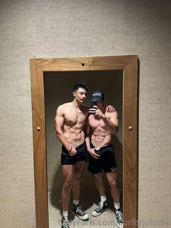 Some gym flix with Wyatt❤️