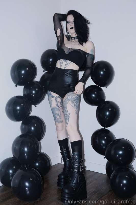 gothlizardfree image #5