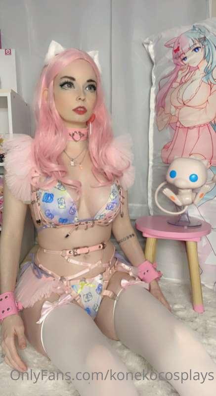 Would you fuck this doll!!?? Ahhh I love being a doll!!