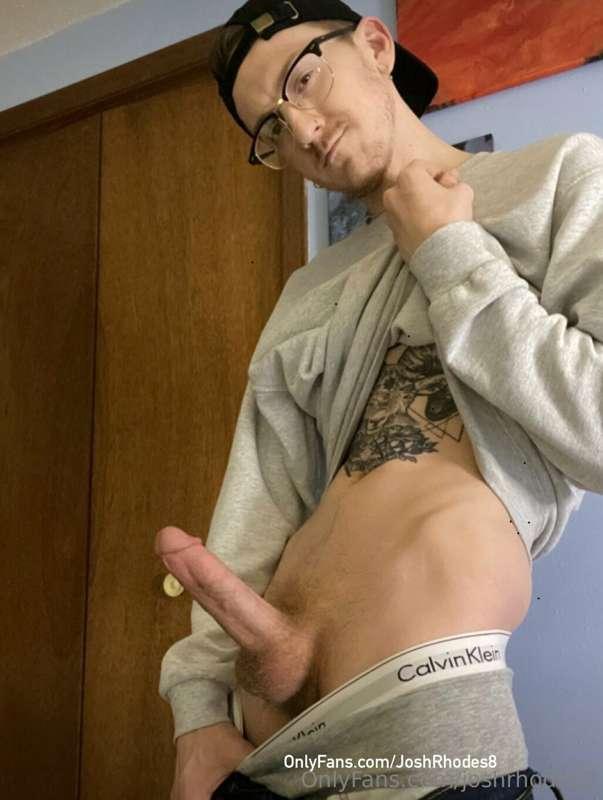 Good boys spend their Sundays worshipping cock and edging fo..