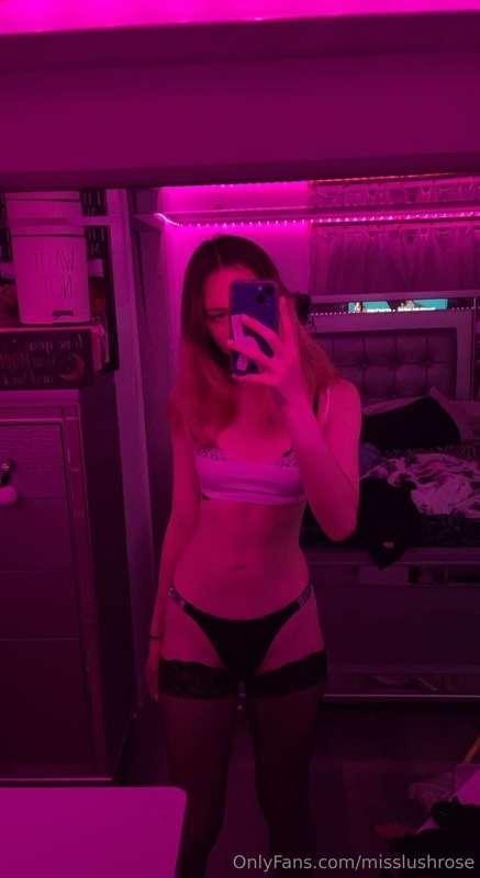 Do we like the thigh highs? 😋