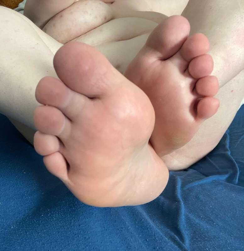 Wanna kiss them?
